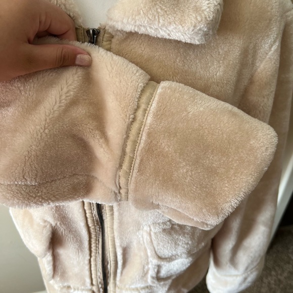CALI 1850 Light Tan Sherpa Fleece Collar Neckline Zip Up Teddy Jacket-Size M - Picture 9 of 13